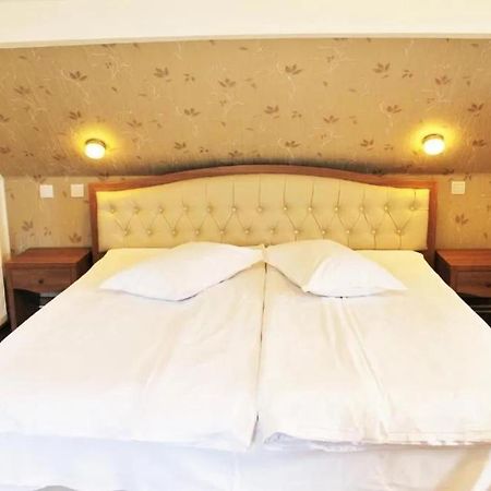 פויאנה ברשוב Hotel Crisalpin מראה חיצוני תמונה